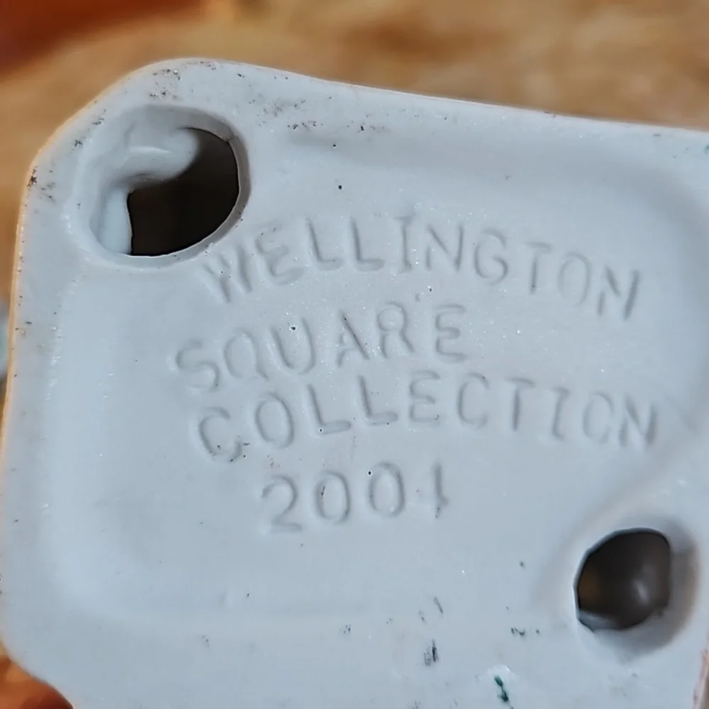 BAKERY WELLINGTON SQUARE COLLECTION